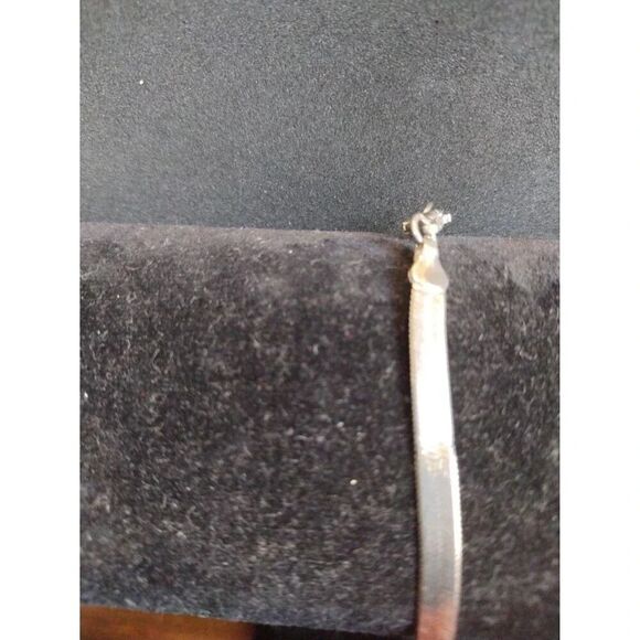 Silver Plated 8" Herringbone Bracelet Unisex - Picture 5 of 5